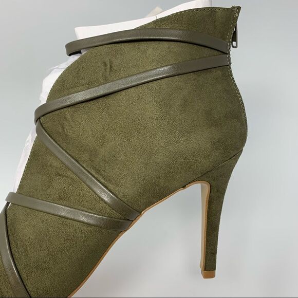 Journee Samara Bootie  - Picture 4 of 8